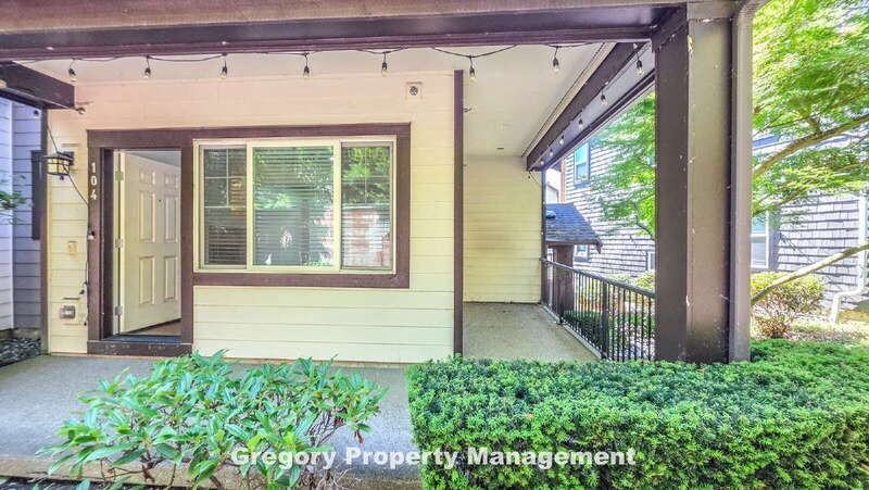 10394 157th Pl Ne #104 - Photo 7 of 36