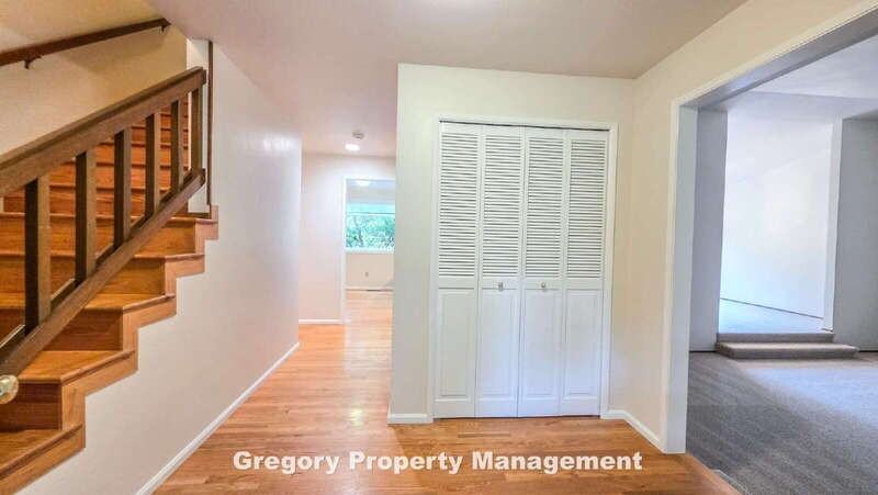 16316 Ne 46th Ct - Photo 6 of 49
