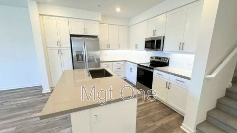 6111 Victoria Way - Photo 2 of 14
