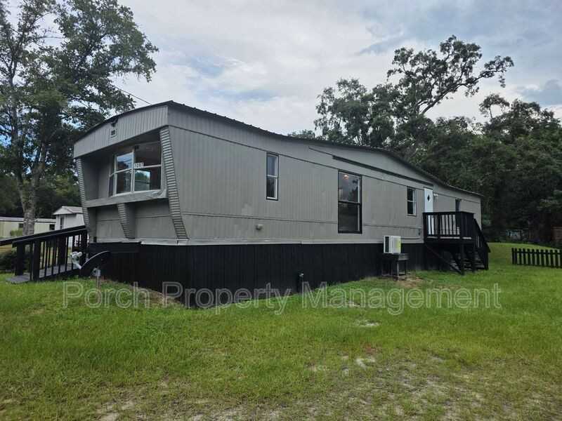 1207 Mills Ave - Photo 2 of 20