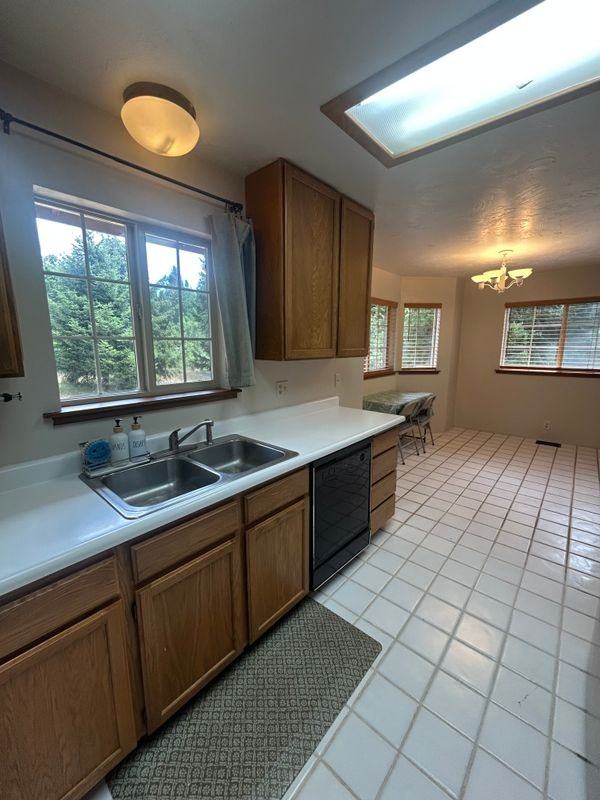 4480 Mitchell Rd ##Rm - Photo 3 of 12