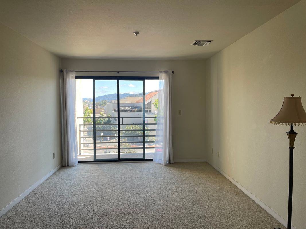 1201 Alta Vista Dr - Photo 2 of 6