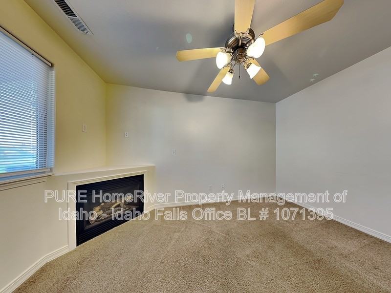 1629 N Stevens Dr #B - Photo 6 of 16