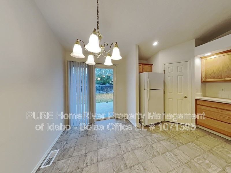 1904 W Havenwood Ave - Photo 5 of 26