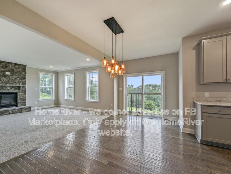 2028 Sir Patrick Dr - Photo 3 of 22