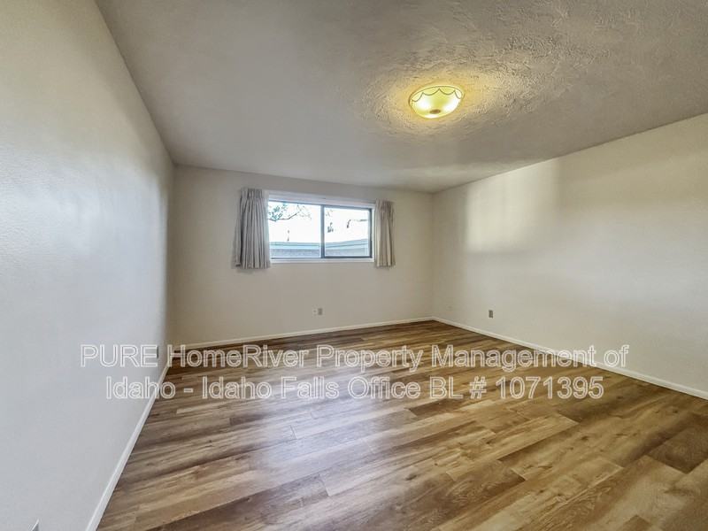 1830 Balboa Dr #K - Photo 7 of 21