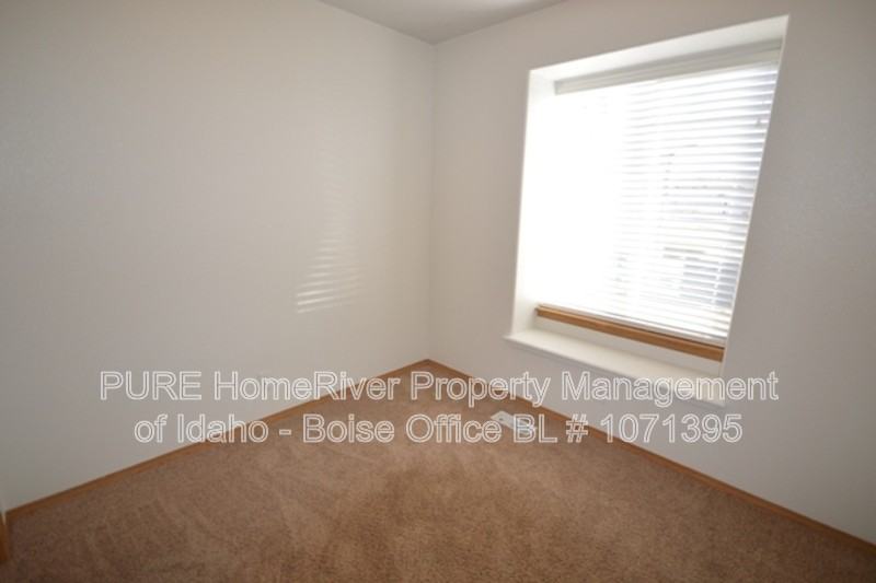 2520 Muskrat Ave - Photo 6 of 13