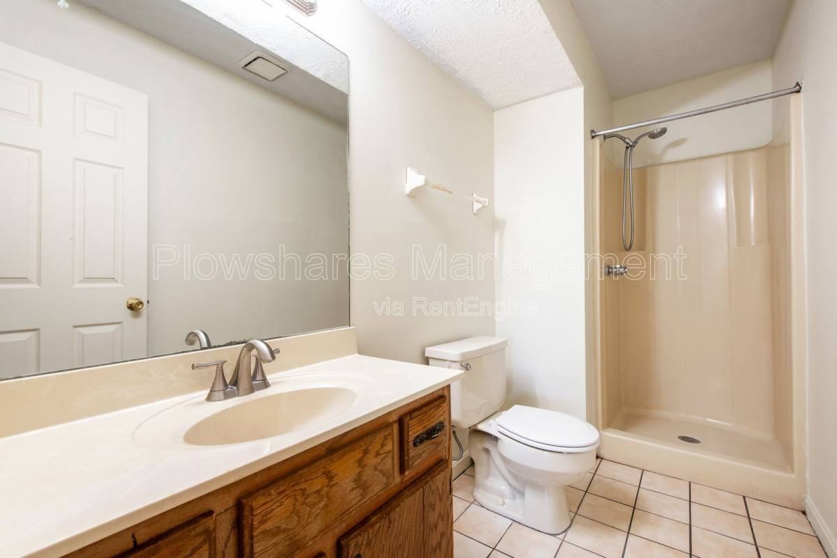 4406 S Brook St #32 - Photo 6 of 10