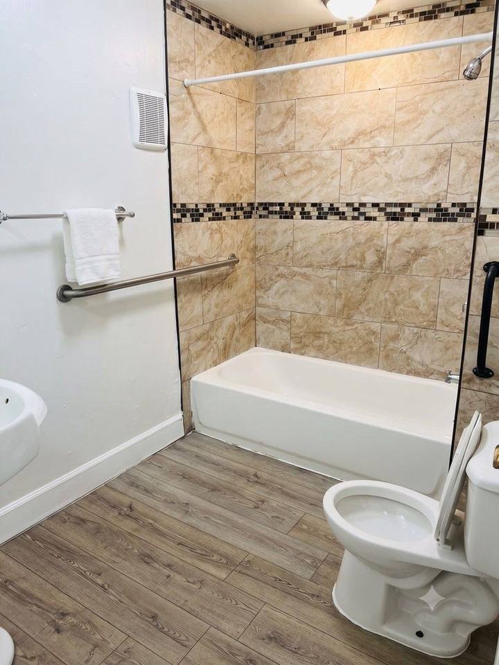 720 S Alvarado St #402A - Photo 4 of 4