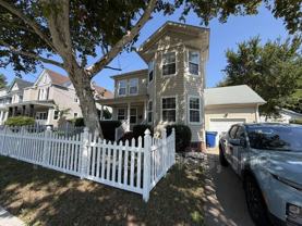 1129 Hampton Ave - Photo 1 of 1