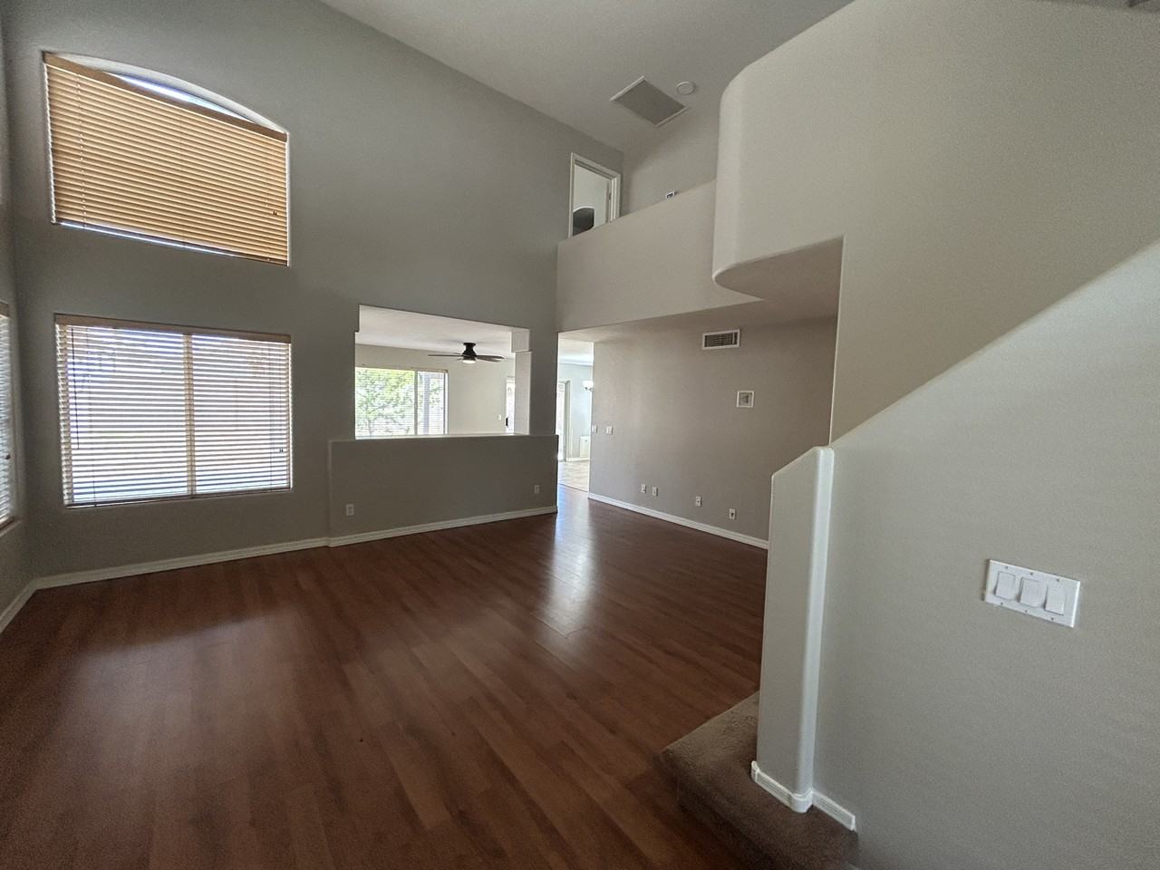 4132 E Anderson Dr - Photo 4 of 39