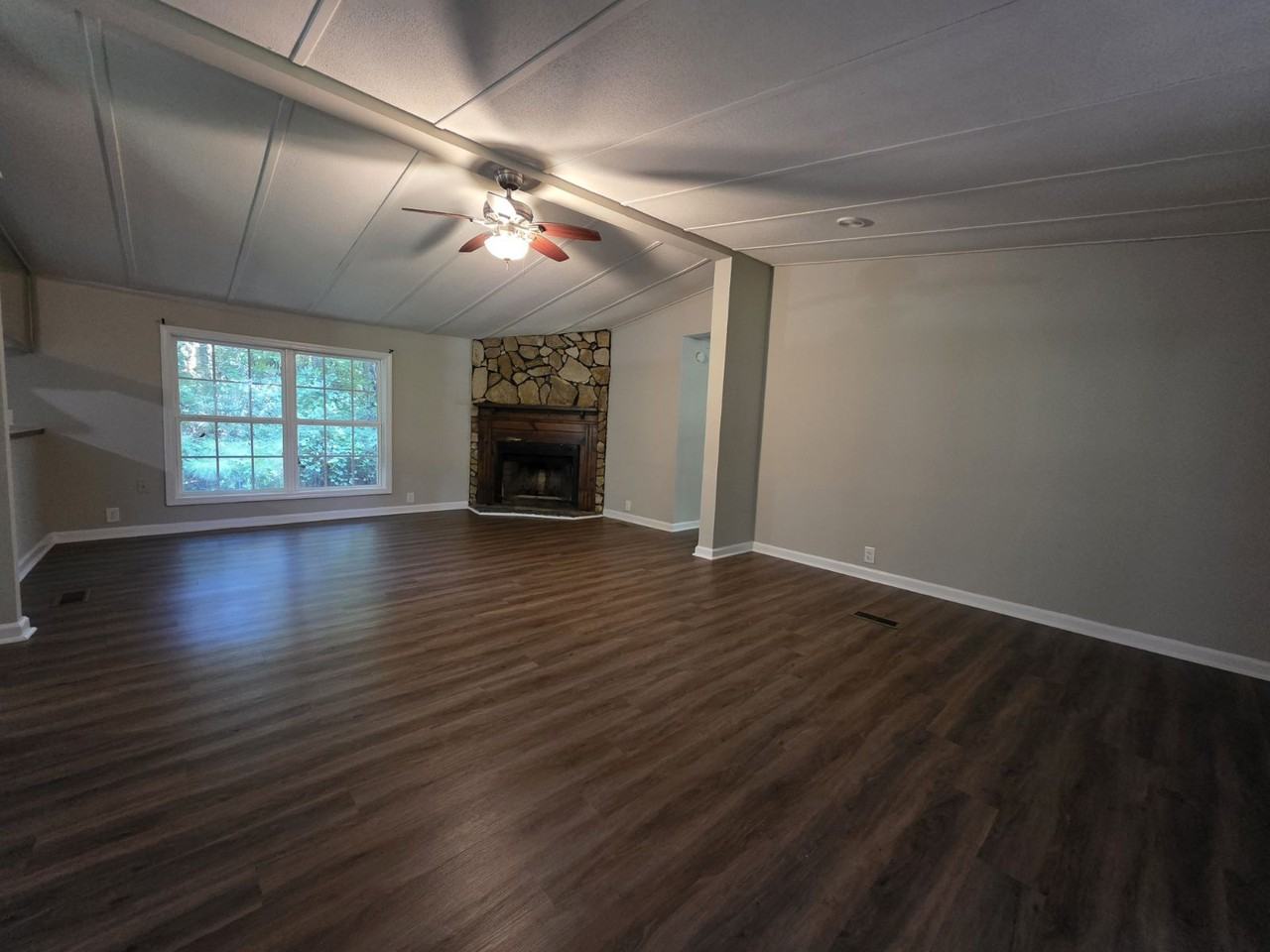 38 Paradise Pl - Photo 5 of 13