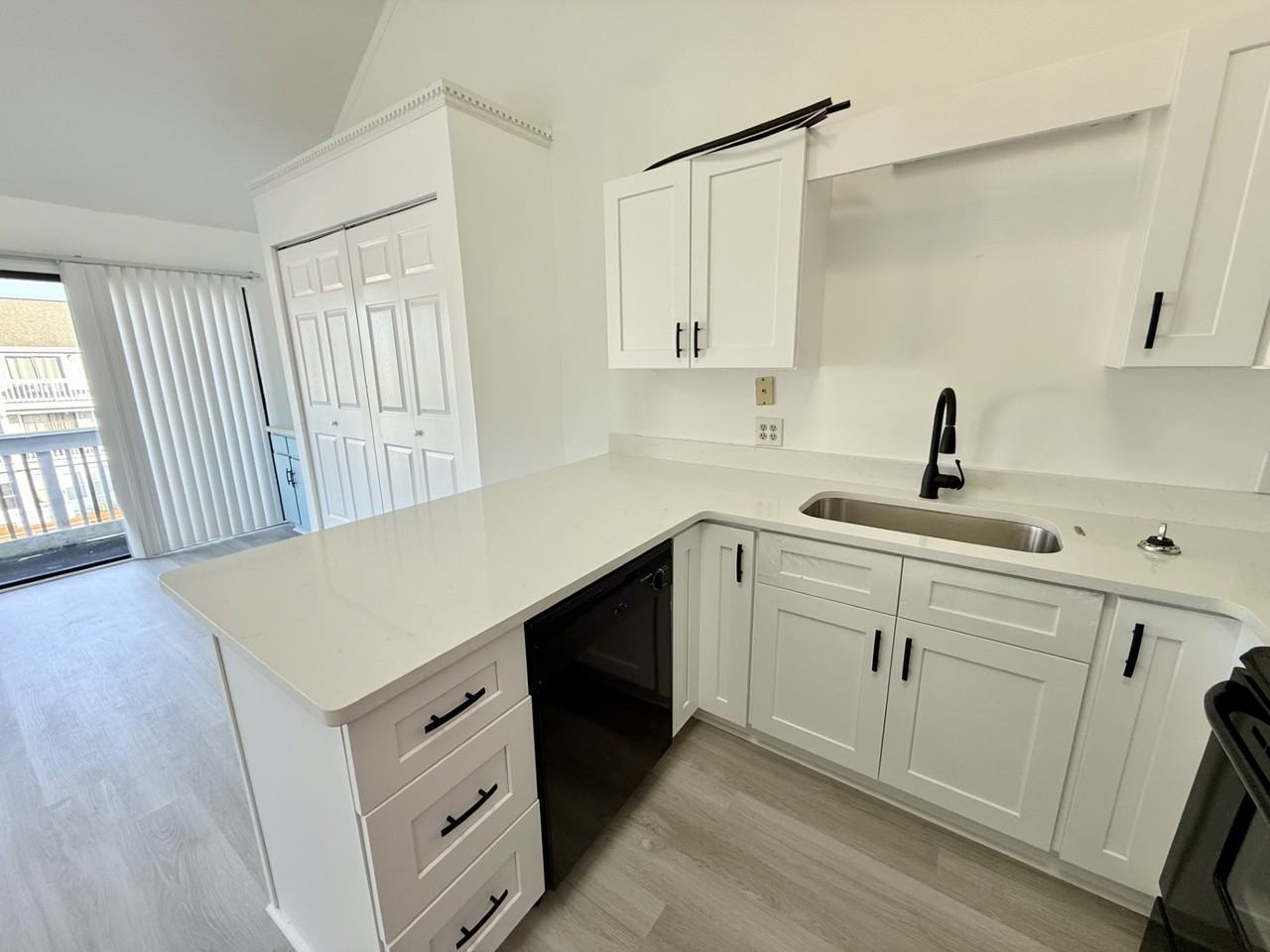 3700 Golf Colony Ln #12H - Photo 5 of 16
