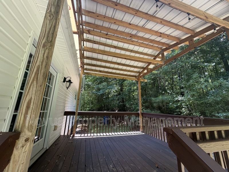 214 Farmington Trce - Photo 3 of 29
