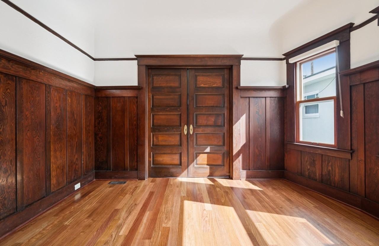 1165 64th St - Photo 5 of 26