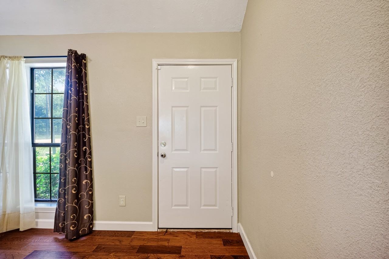 2914 County Road 855b - Photo 3 of 30