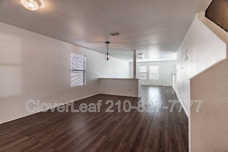 4323 Stetson Park - Photo 6 of 33