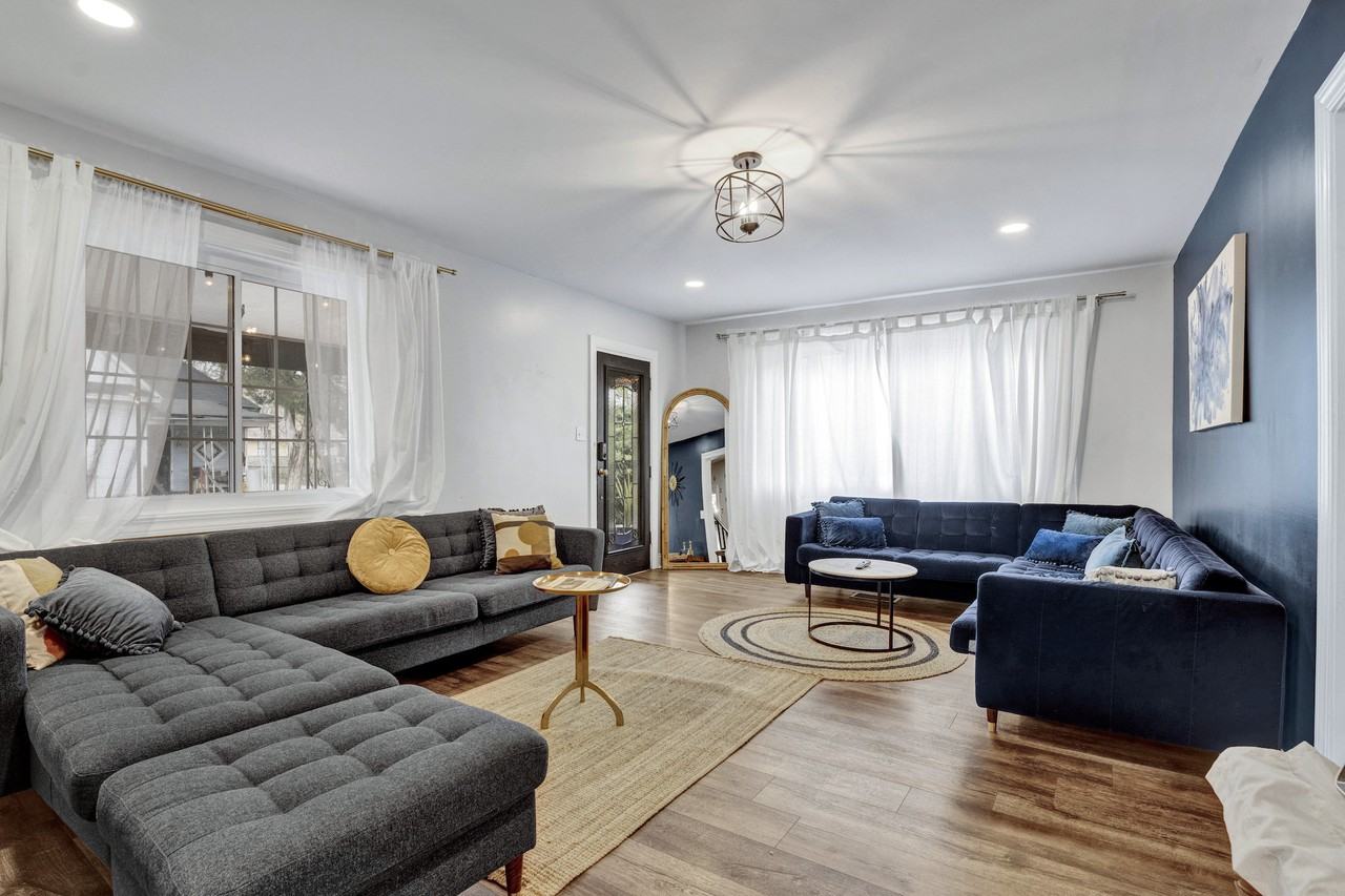 909 S Mclean Blvd - Photo 7 of 22