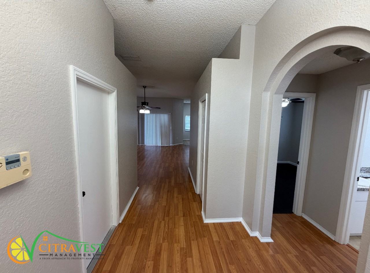 171 Osprey Heights Dr - Photo 2 of 13