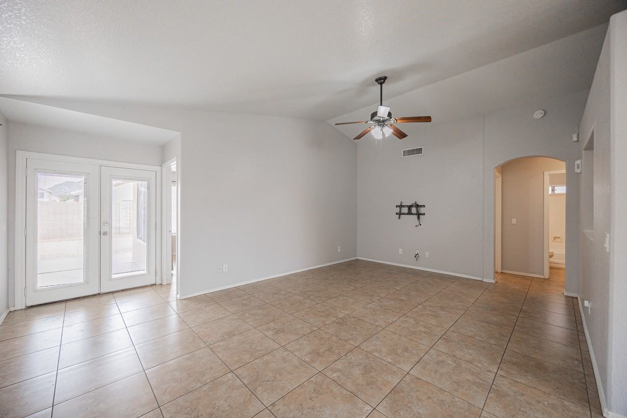 5014 W Ponderosa Ln - Photo 6 of 27