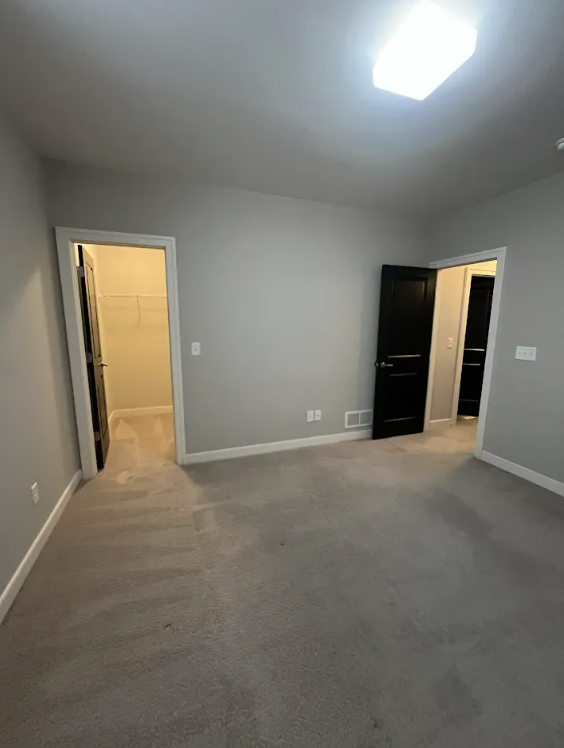 1223 N Grant Ave - Photo 4 of 30