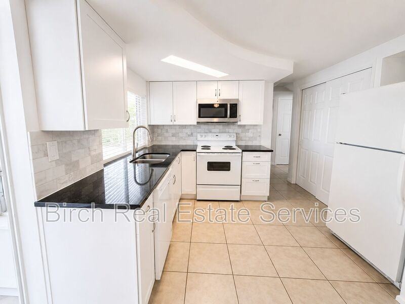 3327 Williamsburg Loop - Photo 4 of 15