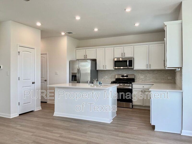 2208 Cornfield Dr #B - Photo 6 of 20