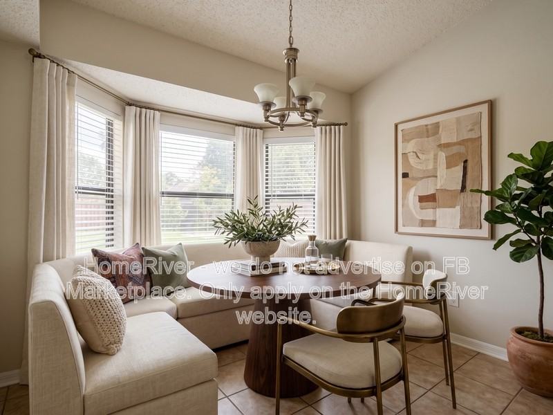 2410 Cashmere Ct - Photo 3 of 25