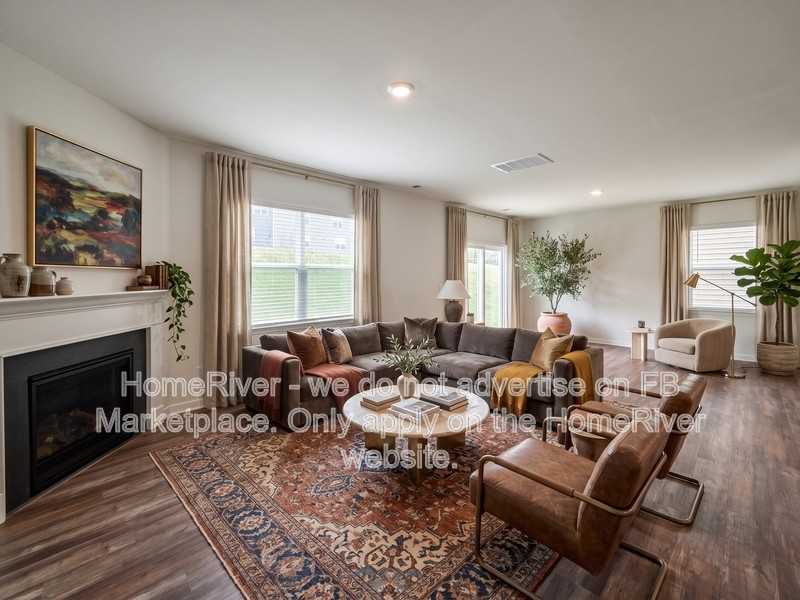 667 13th Avenue Dr Ne - Photo 2 of 26
