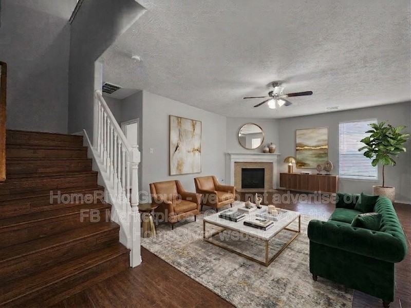 17927 Serene Shore Dr - Photo 2 of 30