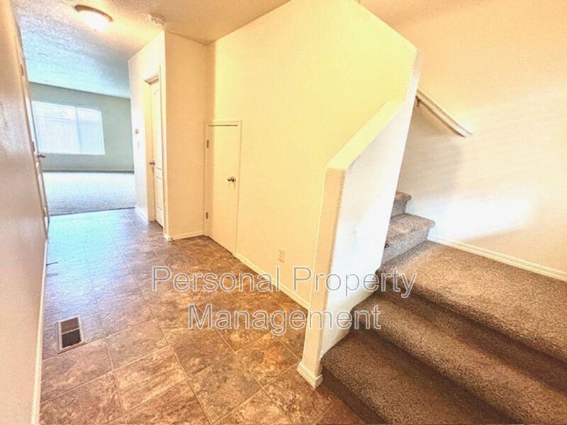 3371 Nw 47th Dr - Photo 2 of 21