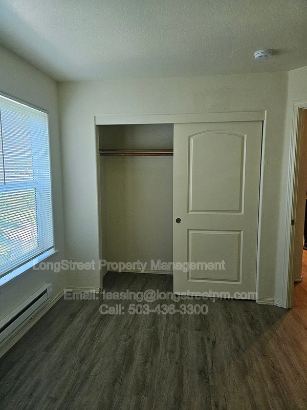 300 Se 148th Ave #7 - Photo 7 of 13