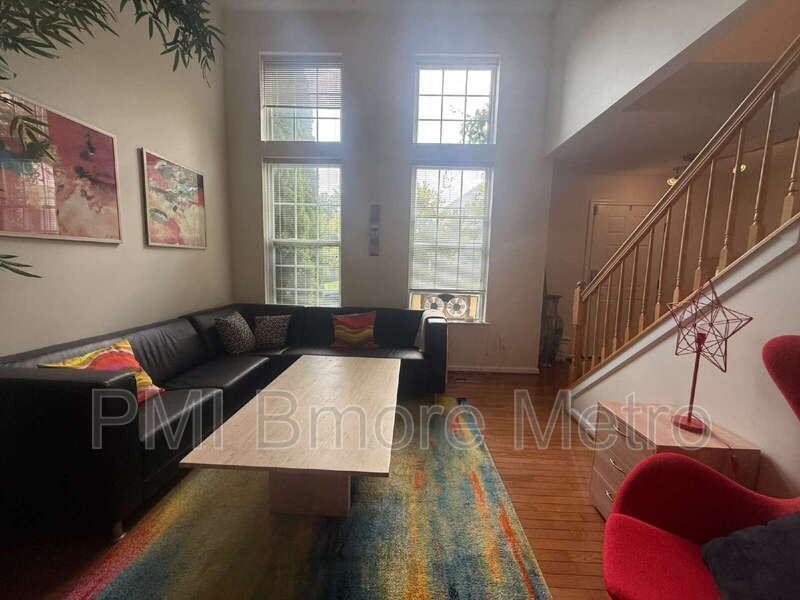 9616 Watts Rd - Photo 2 of 27