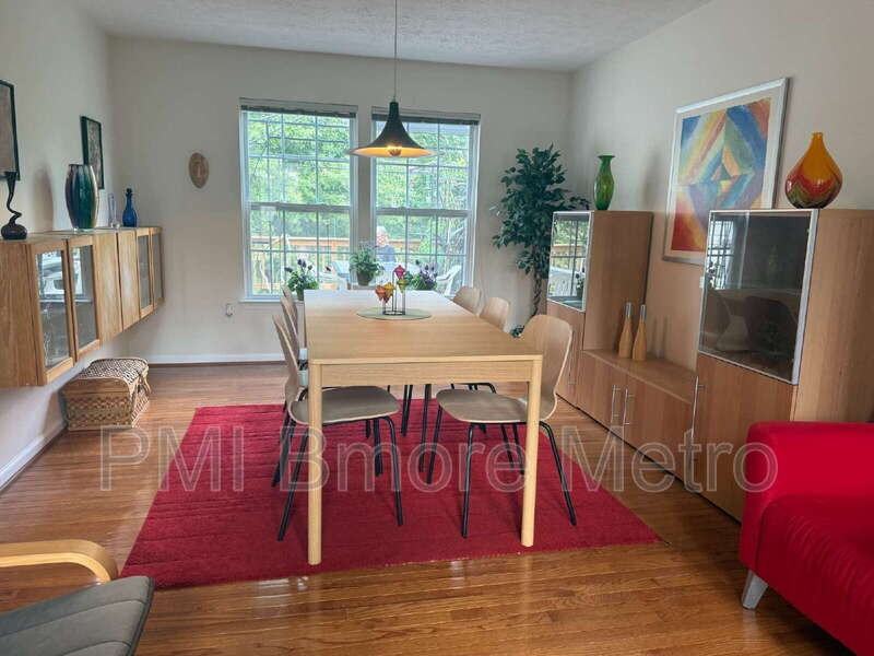 9616 Watts Rd - Photo 3 of 27