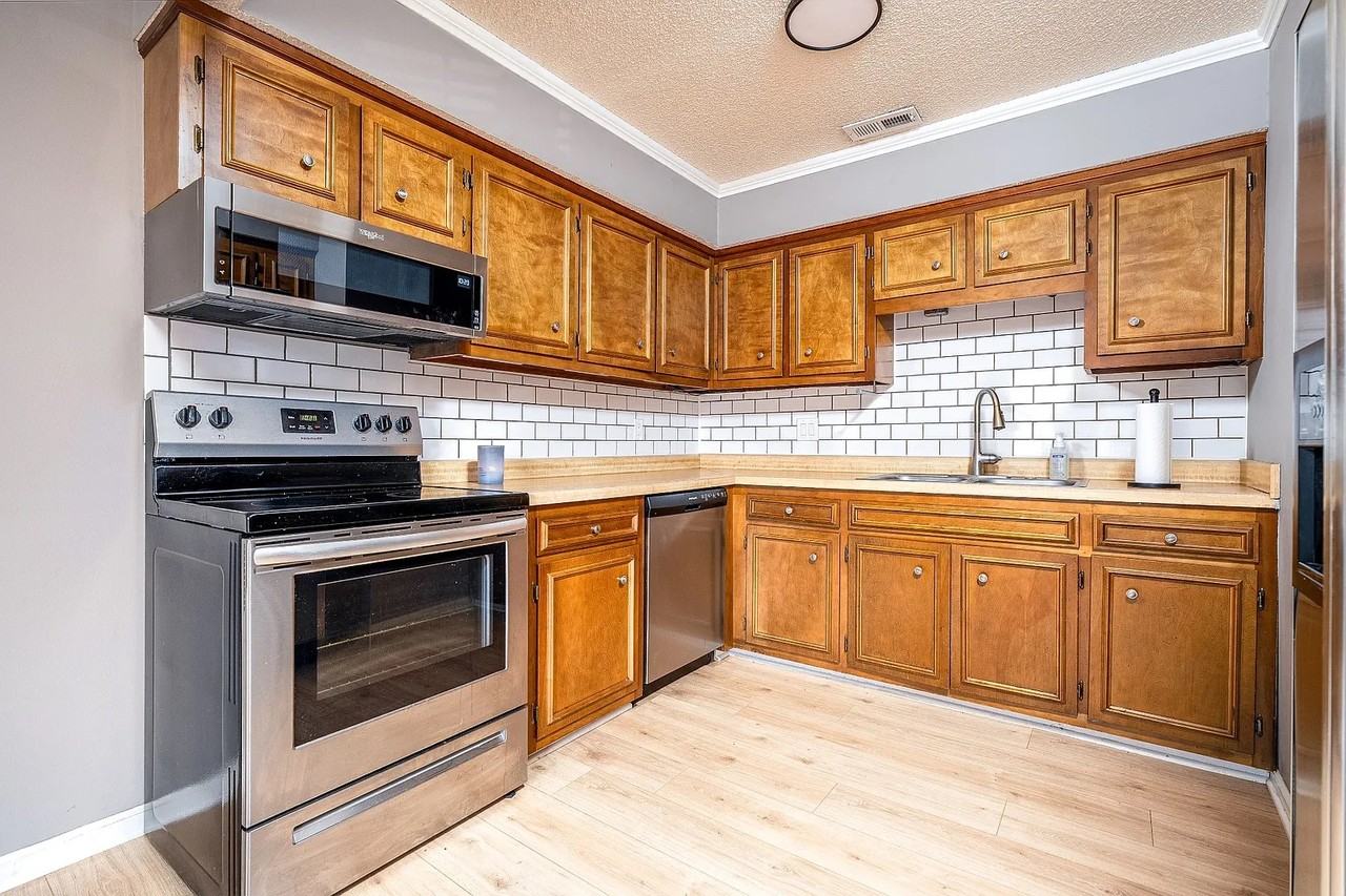 5788 Brentwood Trce #5788 - Photo 6 of 19