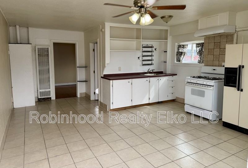 176 S 4th St - Photo 4 of 12