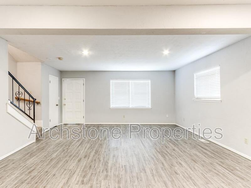 2524 Boxwood Ave - Photo 2 of 34