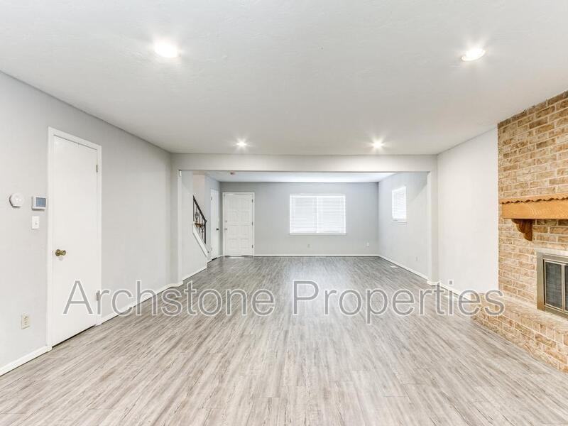 2524 Boxwood Ave - Photo 6 of 34