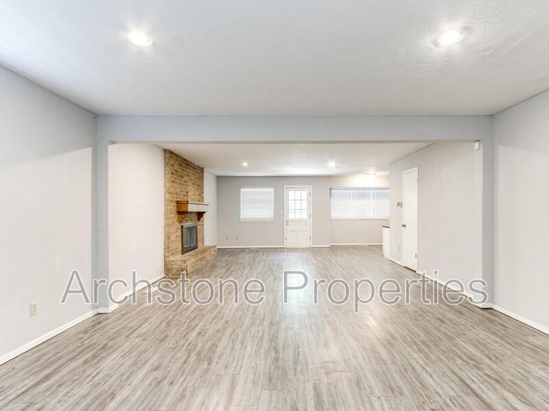 2524 Boxwood Ave - Photo 7 of 34