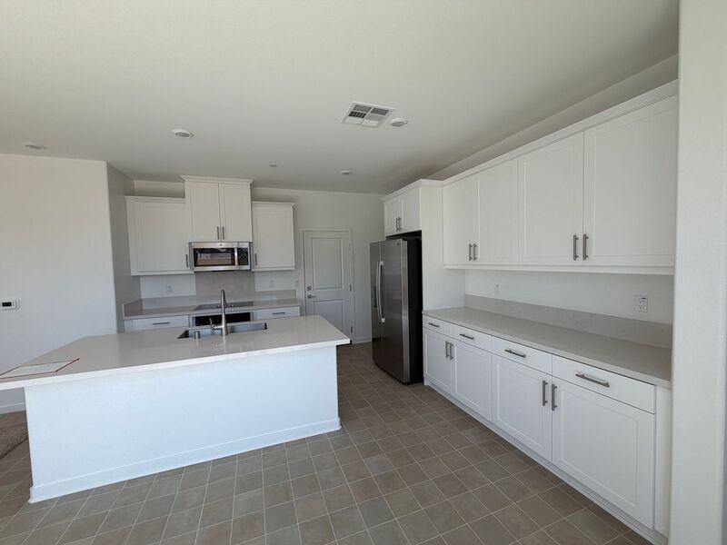 36549 Altisima Dr - Photo 6 of 27