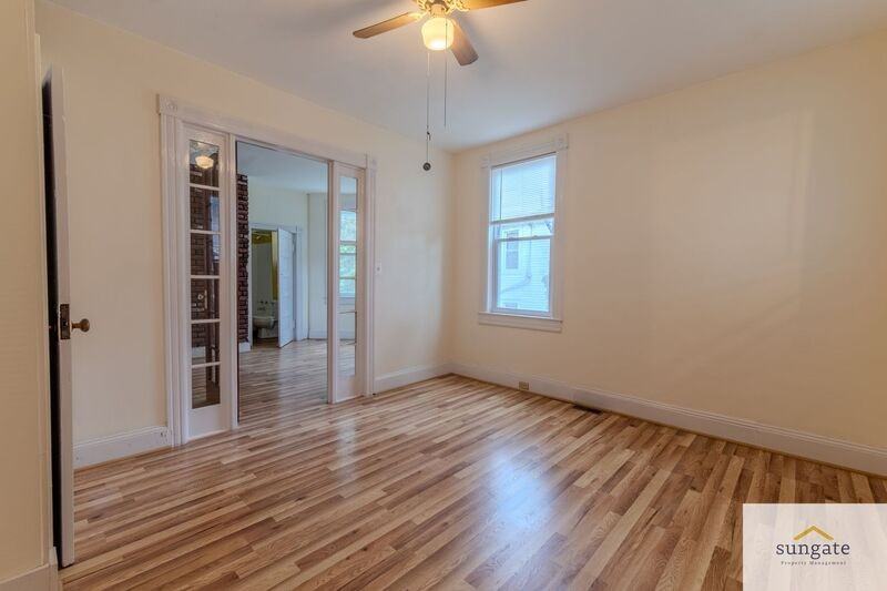 2900 E Strathmore Ave #1 - Photo 5 of 18