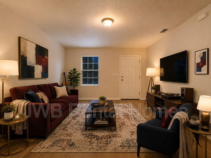 1562 W 32nd St - Photo 7 of 11
