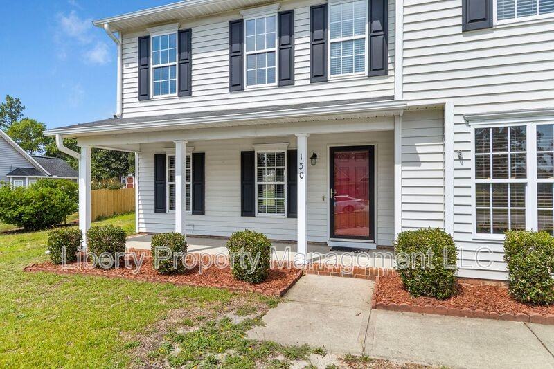 130 Breezewood Dr - Photo 2 of 20