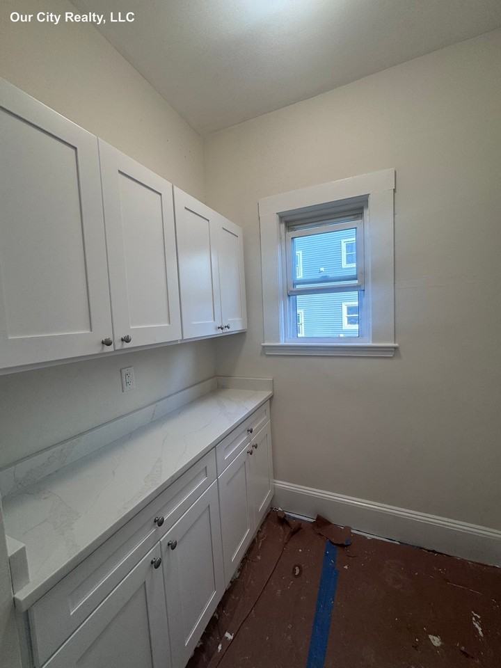 Jaques St #1 - Photo 3 of 9