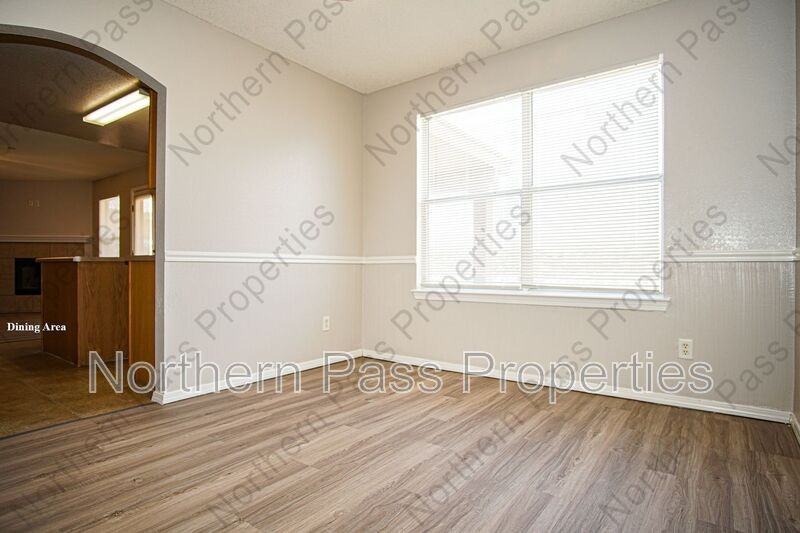 817 Dakota River Ave - Photo 5 of 30