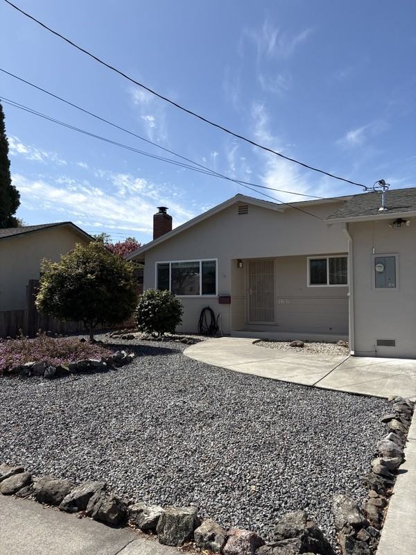 7631 Adrian Dr