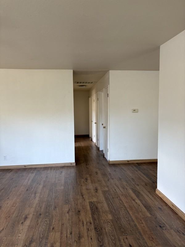 7631 Adrian Dr - Photo 6 of 34