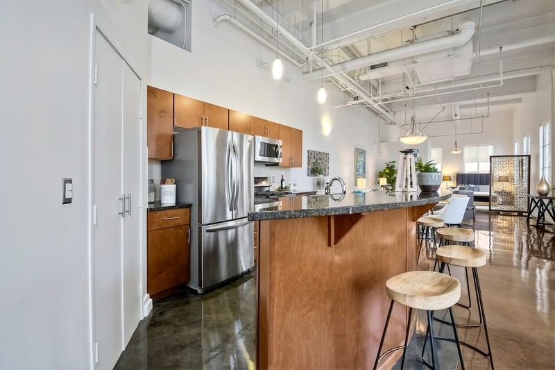 950 6th Ave #542 - Photo 3 of 32