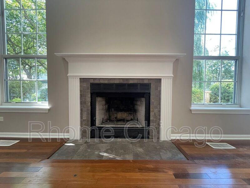 135 Hemstead St #135 - Photo 5 of 24