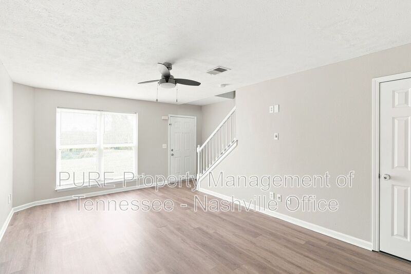334 Stewarts Landing Cir - Photo 3 of 19